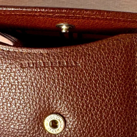 Burberry Coin Pouch | Brown Pebbled Leather | Nova Check Interior 3x3” - Picture 11 of 15